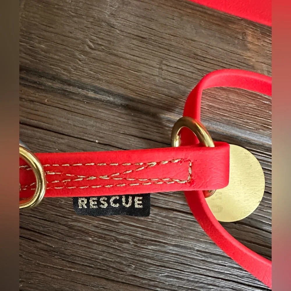 NWT FOUND MY ANIMAL WATER RESISTANT ADJUSTABLE 7FT LEASH - RED - MADE IN NY, USA